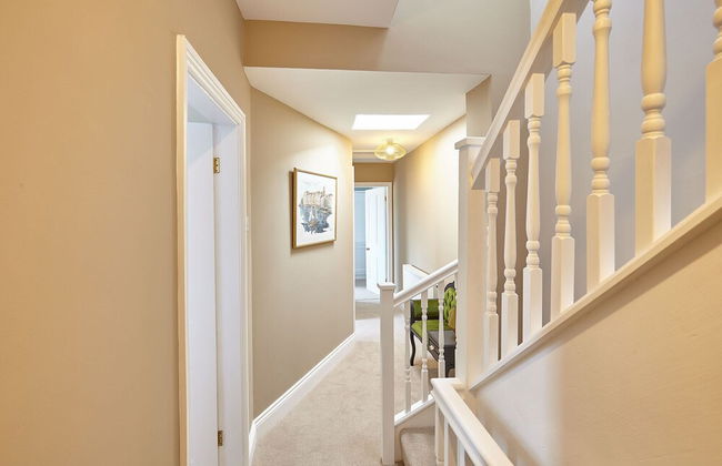 Host Stay Randolph House - Photo 16