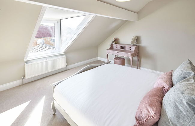 Host Stay Randolph House - Photo 24