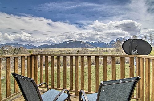 Foto 20 - Airy Emigrant Townhome w/ Sweeping Mtn Views