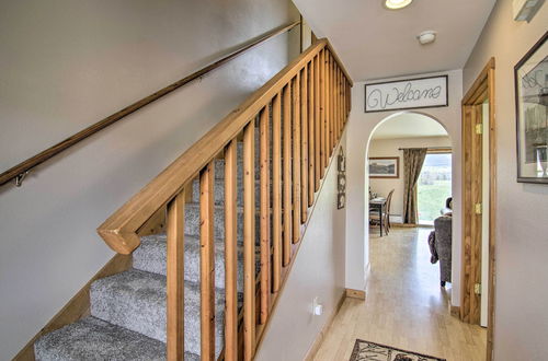 Photo 22 - Airy Emigrant Townhome w/ Sweeping Mtn Views