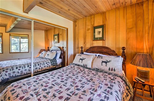 Photo 7 - Charming Big Bear Cabin w/ Deck - 5 Mi to Resort