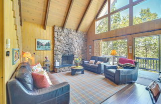 Photo 1 - Lake Arrowhead House w/ Large Deck, Grill + Views