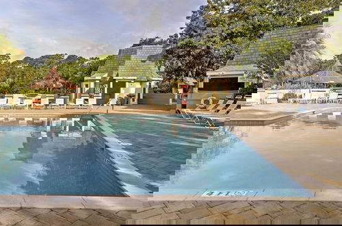 Foto 3 - Family-friendly Evian Resort Condo Near Beach