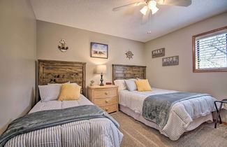 Photo 2 - Cozy Branson Getaway, 5 Min From SDC & the Lake