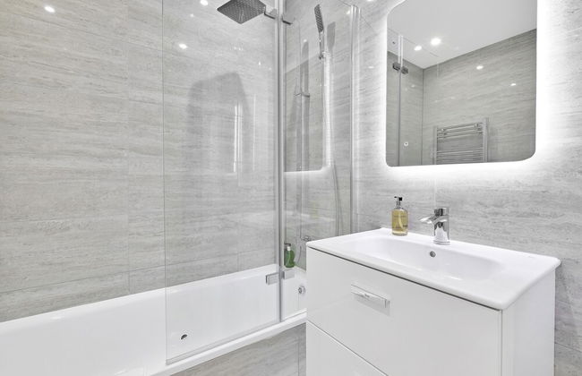 Crown Place 2 & 3 Bedroom Luxury Apts - Foto 30