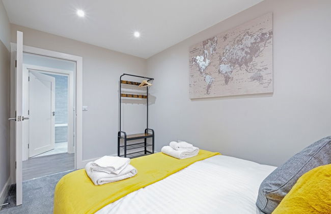 Crown Place 2 & 3 Bedroom Luxury Apts - Foto 65
