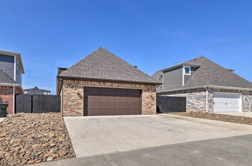 Photo 32 - Fayetteville House: Pool Access & Gas Grill