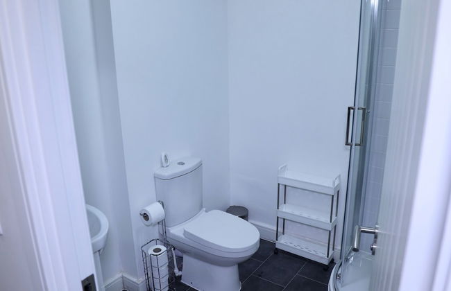 Captivating 1-bed Apartment in Nottingham - Foto 11