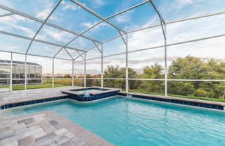 Foto 1 - Spacious 6BR w Pool SPA With a Stunning Green View