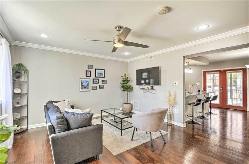 Photo 1 - Chic Townhome w/ Deck: 6 Mi to Dtwn Baltimore