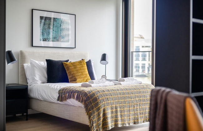 Stylish Studio Apartment With River Views in London s Bustling Docklands - Foto 2