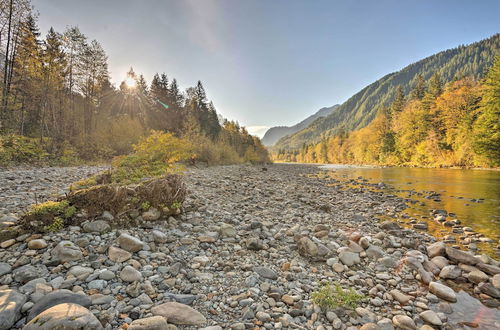 Photo 18 - Custom Riverfront Log Home Near Stevens Pass