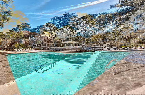 Foto 6 - Vacation Rental Condo w/ Private Beach Access