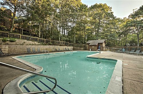 Foto 20 - Wintergreen Resort Mountain Condo w/ Pool Access