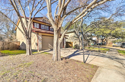 Foto 16 - Cozy Austin Home w/ Yard: Near Downtown