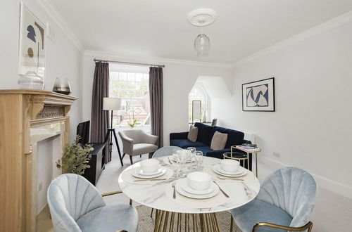 Photo 12 - The Knightsbridge Suite Next to Sloane Square