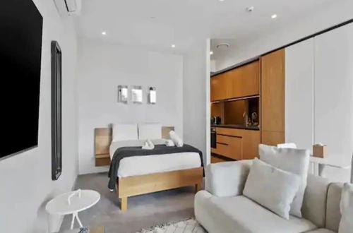 Photo 4 - Modern One Bedroom Apartment In Wynyard Quarter