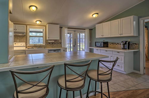 Photo 11 - Family Florida Lake House: Private Screened Porch