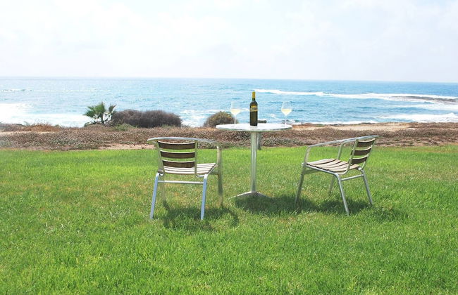 Sea Front Villa, Heated Private Pool, Amazing Location Paphos 323 - Photo 66