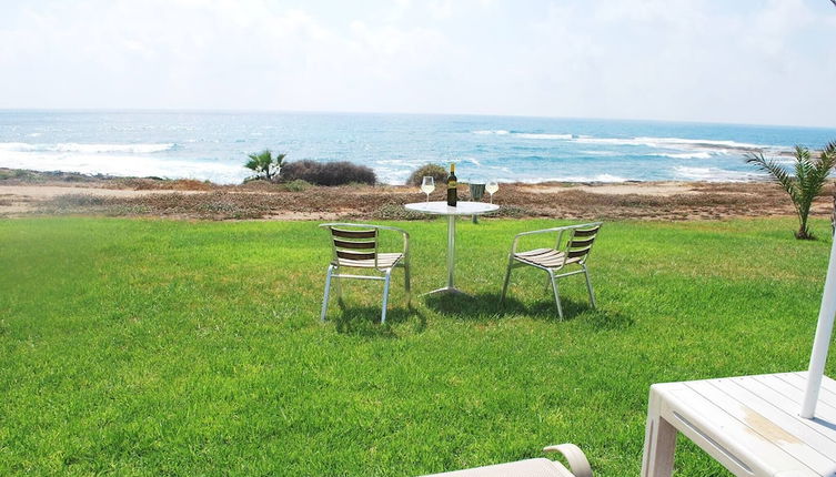 Foto 1 - sea Front Villa, Heated Private Pool, Amazing Location Paphos 323