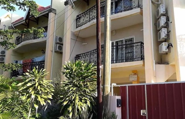 Captivating 3-bed Apartment in Flic en Flac - Foto 24