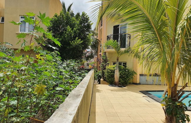 Captivating 3-bed Apartment in Flic en Flac - Foto 19