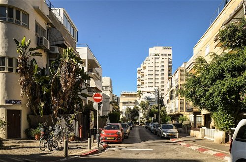 Photo 1 - Vibrant and Modern Apartment in Tel Aviv