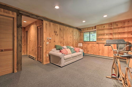 Photo 7 - Cabin w/3 Acres, Tennis+bball Courts by 4 Ski Mtns