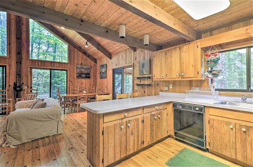 Foto 9 - Cabin w/3 Acres, Tennis+bball Courts by 4 Ski Mtns