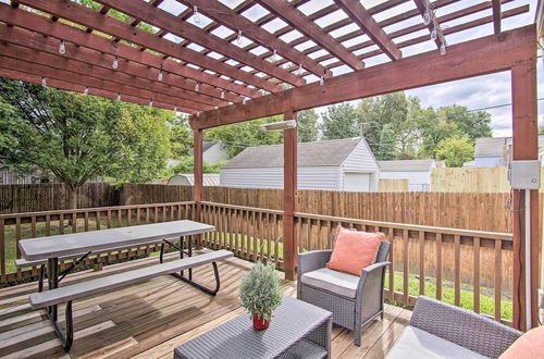 Photo 13 - Charming Tulsa Bungalow w/ Furnished Deck