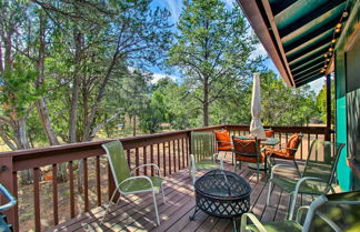 Photo 3 - Bright Heber-overgaard Cabin: Fire Pit & Deck