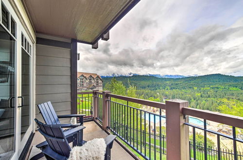 Photo 9 - The Lodge at Suncadia Condo: River & Mtn View