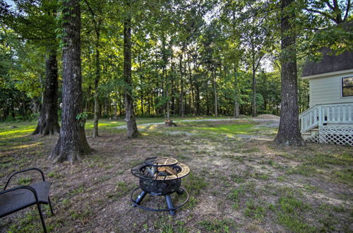 Foto 4 - Broken Bow Cottage < 20 Mi to Beavers Bend