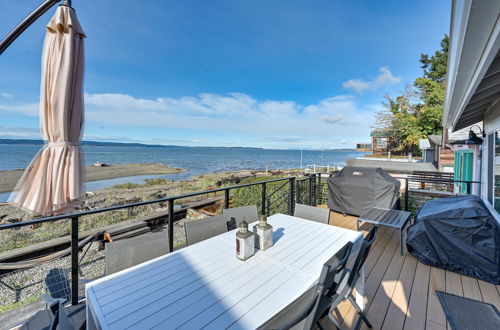 Photo 32 - Coastal PNW Home on Swimmable Beach w/ Hot Tub