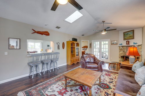 Foto 17 - Charming Family Home - 2 Mi to Ponte Vedra Beach