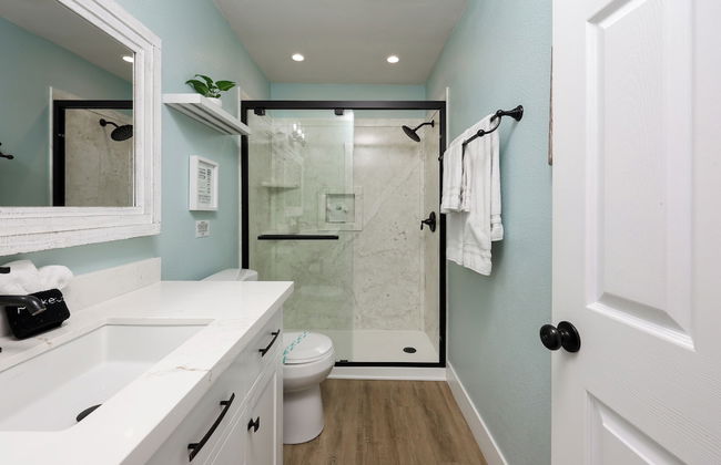 Oceanside Beach Condos - Photo 43