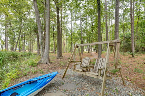 Photo 20 - Lakefront Texas Abode w/ Kayaks, Fire Pit & Patio