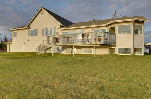 Photo 16 - Oceanfront Kenai Villa w/ Fireplace & Deck