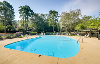 Foto 3 - Pinehurst Condo Rental Near Golf w/ Pool Access