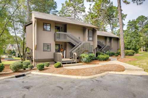 Photo 13 - Pinehurst Condo Rental Near Golf w/ Pool Access