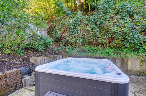 Photo 29 - Gig Harbor Vacation Rental w/ Private Hot Tub