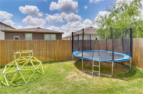 Foto 4 - Jarrell Home w/ Playground + Pool Access