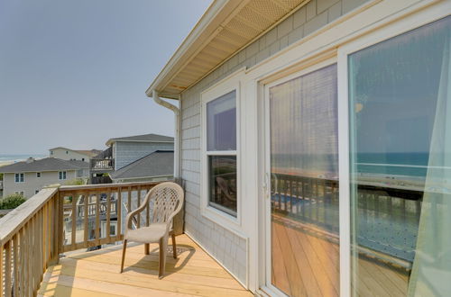 Photo 10 - Oceanfront Emerald Isle Escape w/ Private Hot Tub