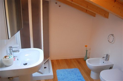 Photo 4 - Delightful Flat in a Village With Swimming Pool