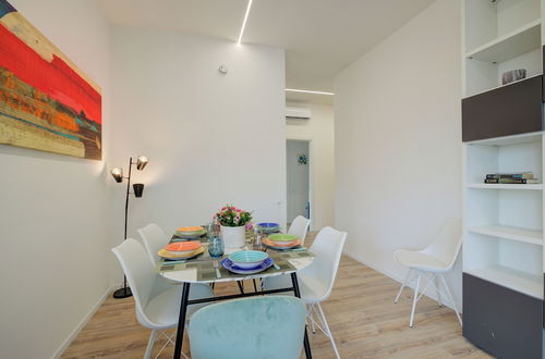 Photo 20 - Modern Apartment in Arona