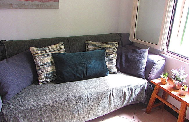 Comfy Sea View 2 bed Apartment Santa Maria - Photo 4