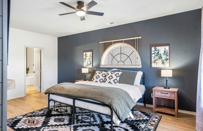 T Time Getaway - Overlooking Golf Views! - Foto 5