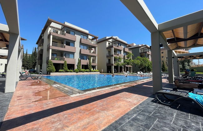 Chalet in Batrouna Park Resort, Facing the Pool, Gazon,gym,generator IS Included - Foto 22
