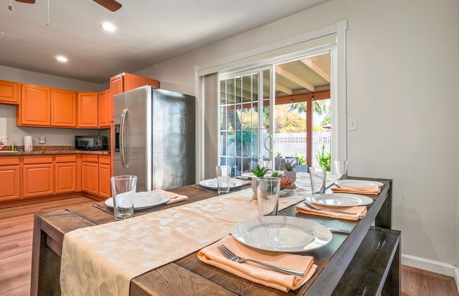 5BR Sleeps 10 Hot Tub Fire Pit Games & Walk to ASU - Foto 13