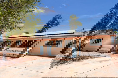 Photo 34 - 5BR Sleeps 10 Hot Tub Fire Pit Games & Walk to ASU